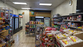 Piggly Wiggly Convenience